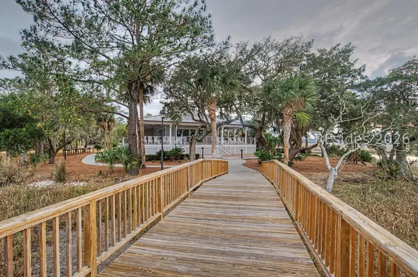 $1,390,000 | 27 Martingale West, Bluffton, SC 29909