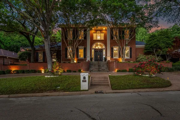 $1,799,950 | 3713 Black Canyon Road, Fort Worth, TX 76109