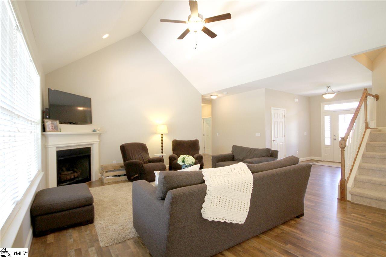 2515 Holiday Road Greer, SC 29651 - Photo 14 of 36