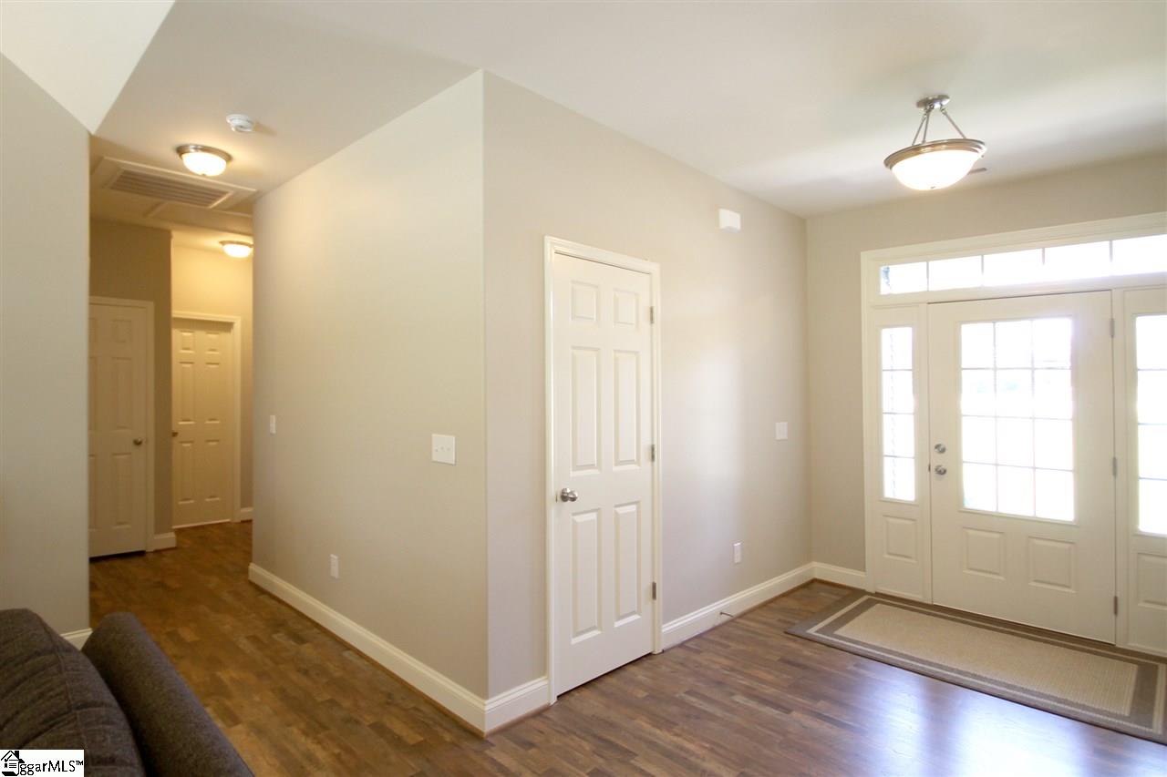 2515 Holiday Road Greer, SC 29651 - Photo 15 of 36