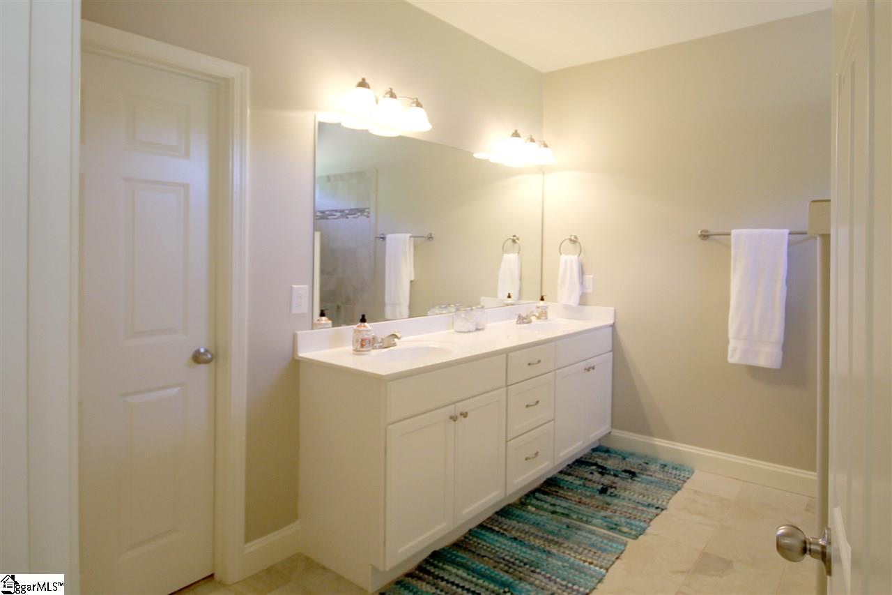 2515 Holiday Road Greer, SC 29651 - Photo 18 of 36