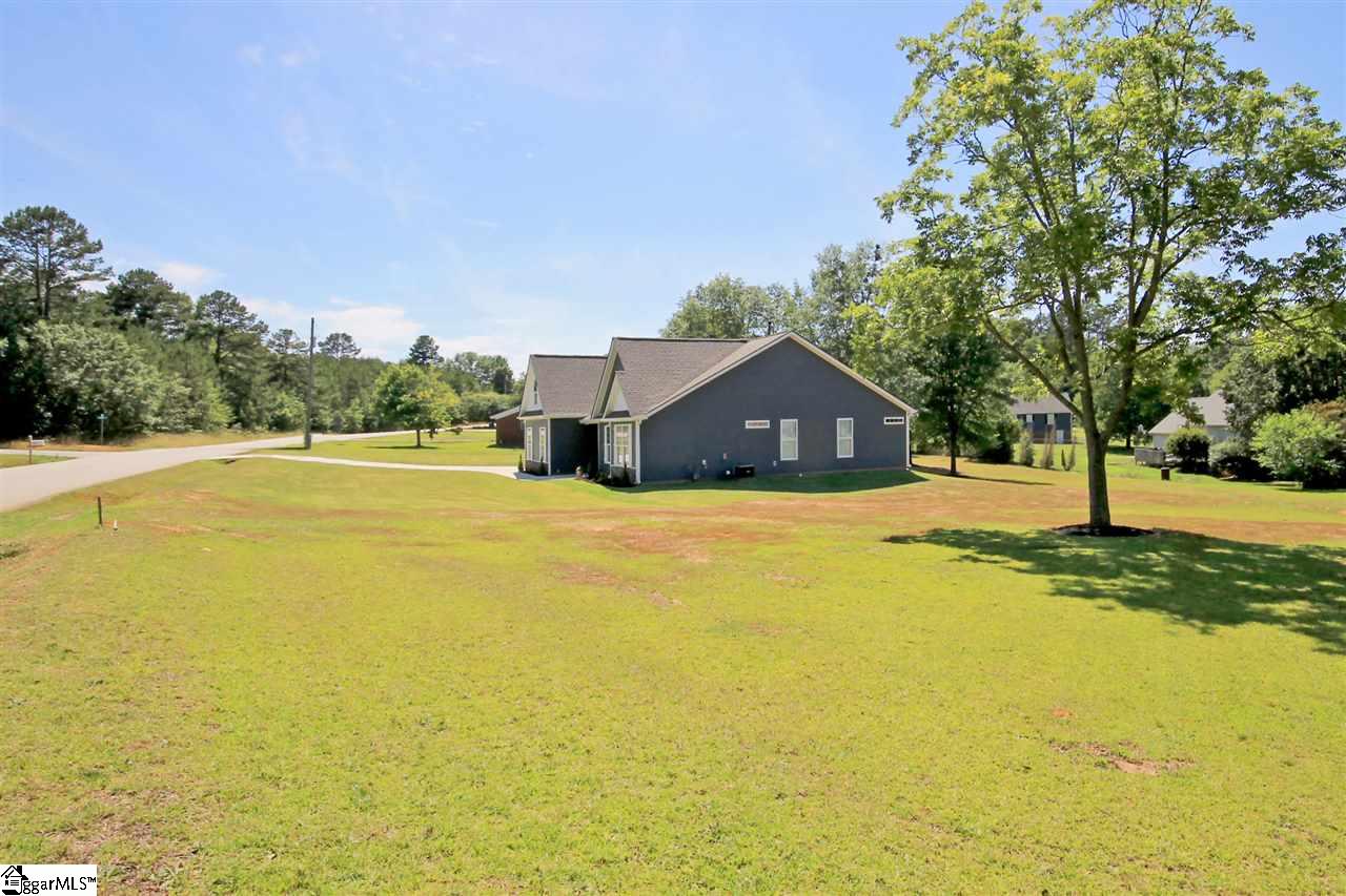 2515 Holiday Road Greer, SC 29651 - Photo 35 of 36