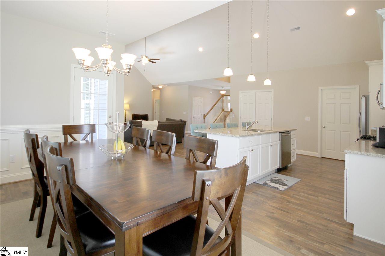 2515 Holiday Road Greer, SC 29651 - Photo 10 of 36