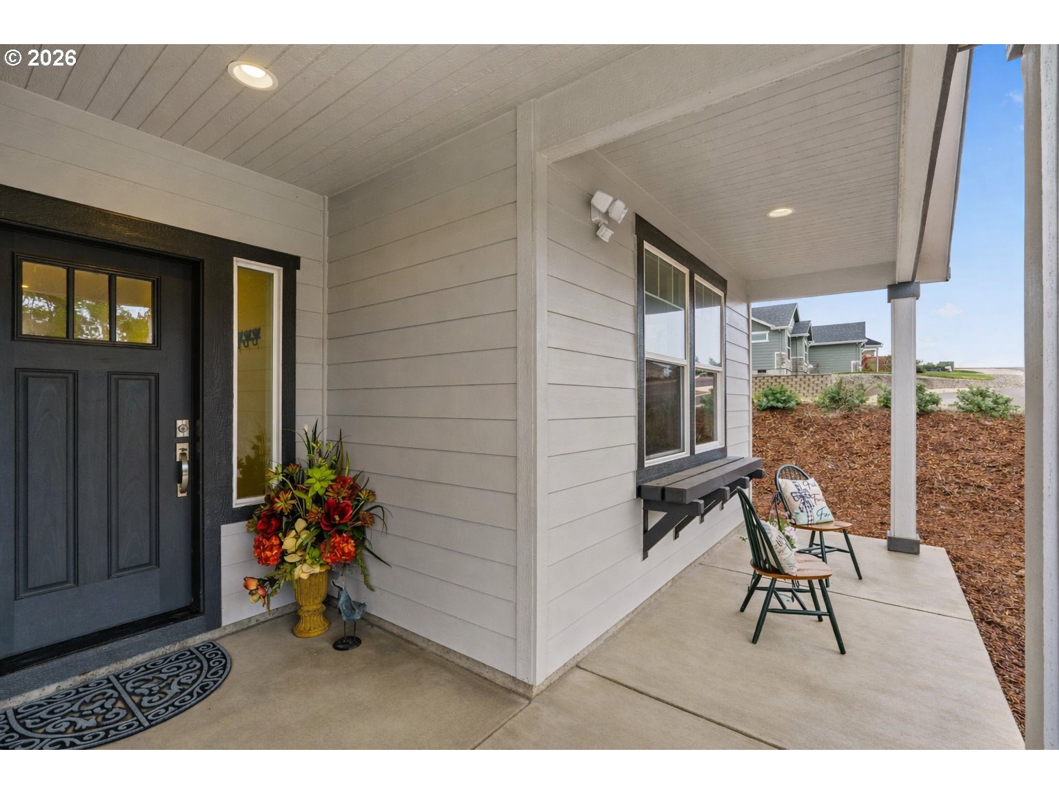 4764 Stonefield Court Florence, OR 97439 - Photo 3 of 30