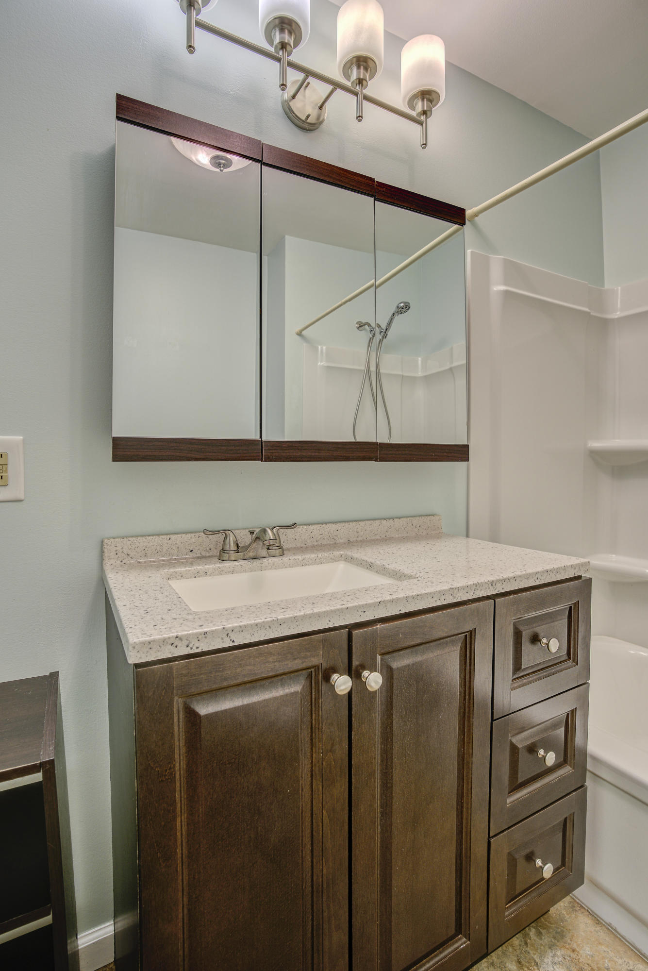 104 Hickory Road Bristol, TN 37620 - Photo 18 of 37 hick--15