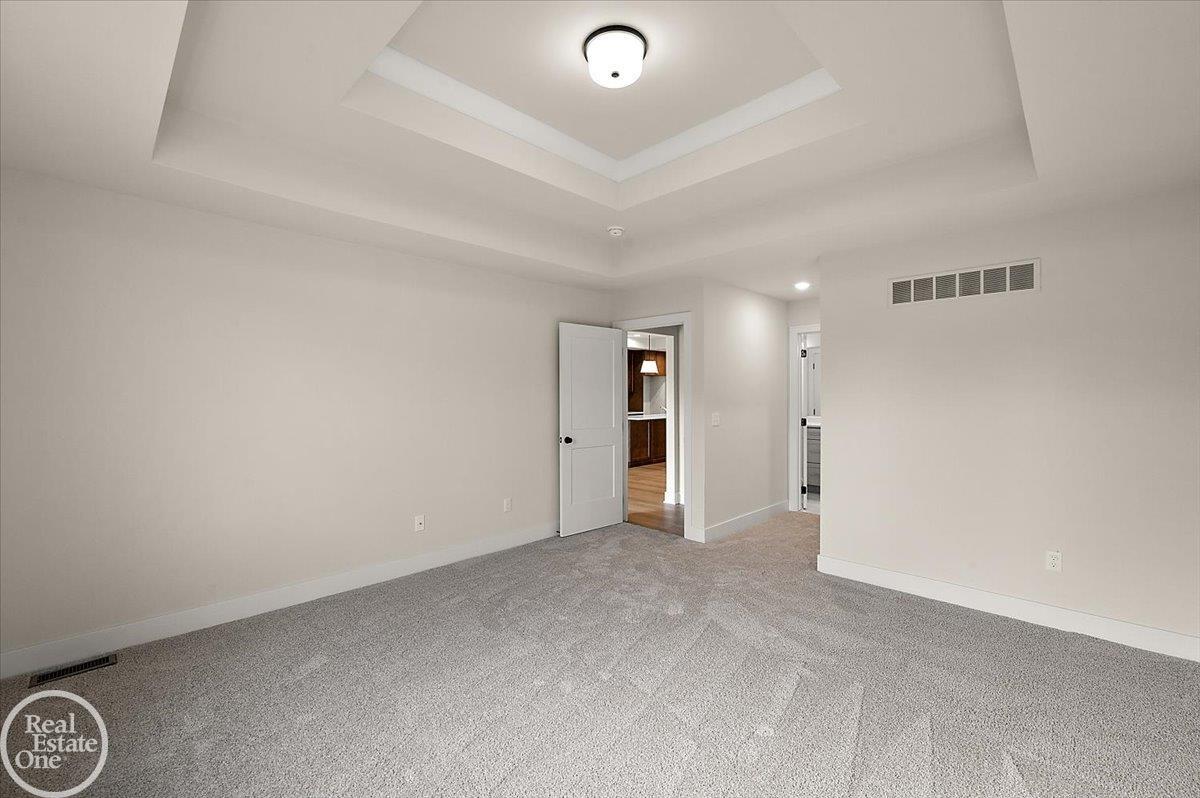 5816 Greenview, Unit #2 Warren, MI 48092 - Photo 42 of 58 Gallery Image 42