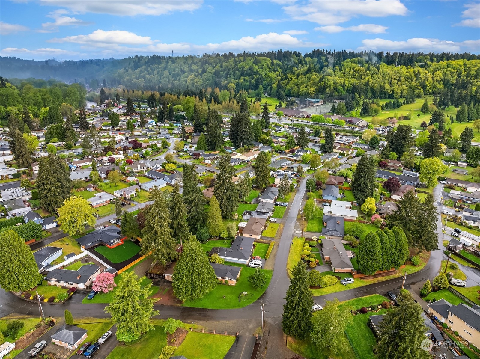 13330 Southeast 151st Street Renton, WA 98058 - Photo 31 of 35 Gallery Image 31