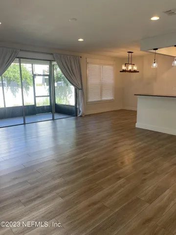 $2,195 | 7003 Butterfield Court, Jacksonville, FL 32258