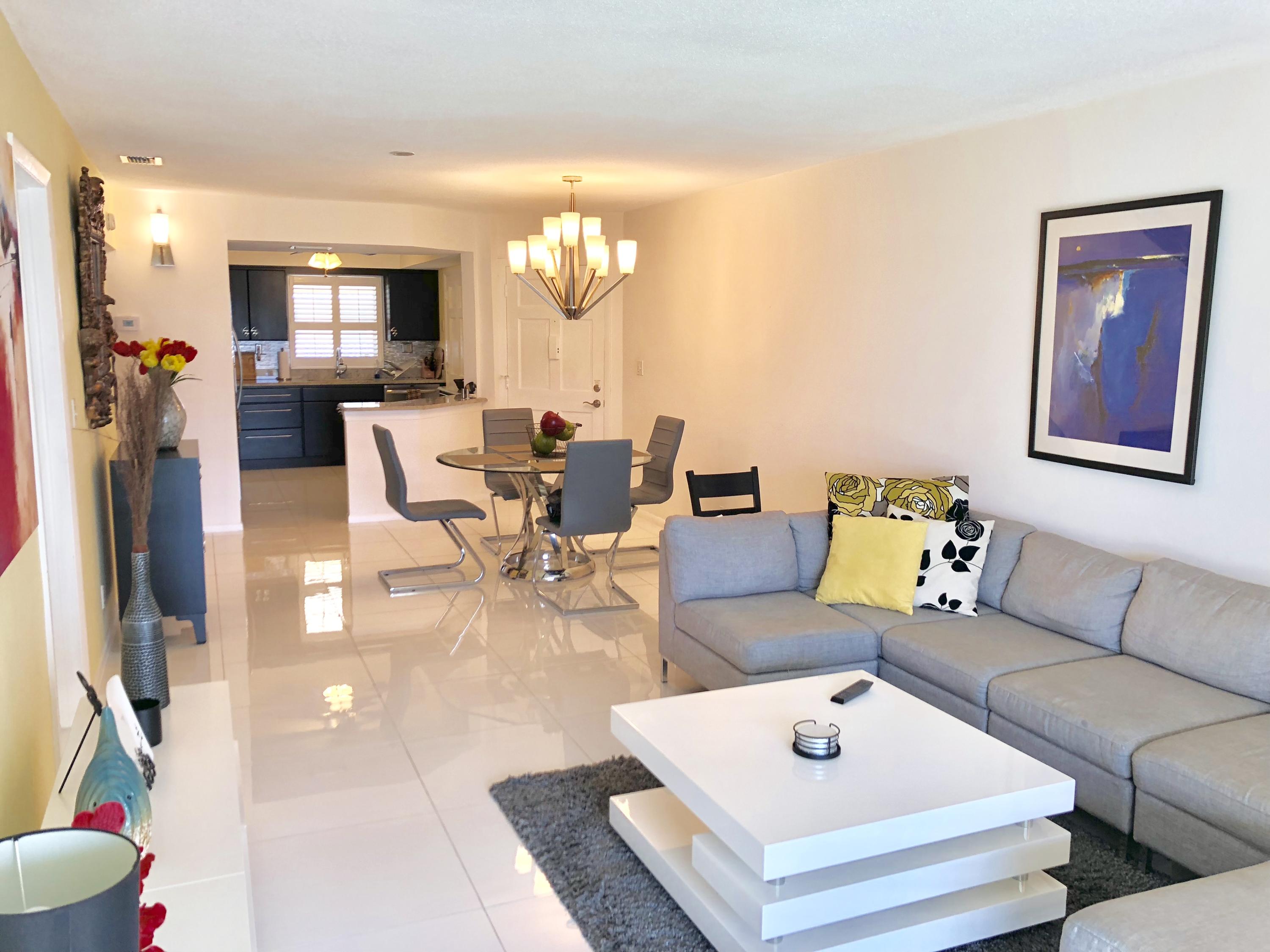 5520 North Ocean Boulevard, Unit 204 Ocean Ridge, FL 33435 - Photo 6 of 16 IMG_2274