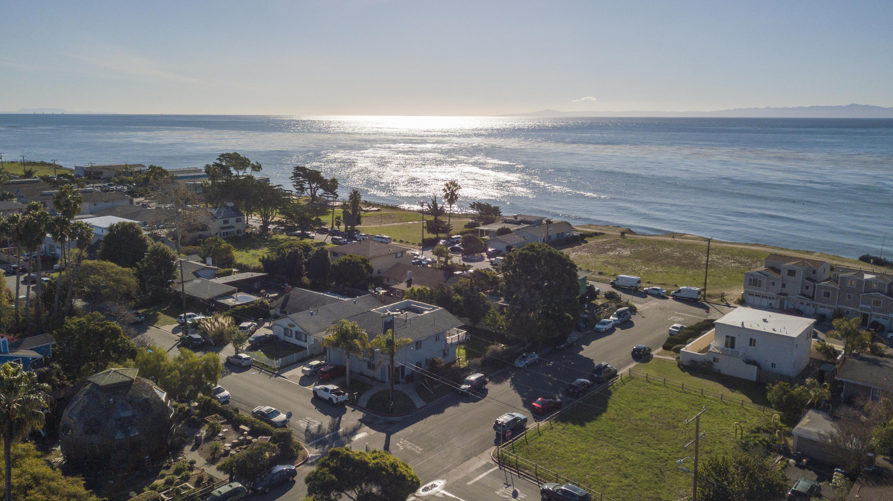 6680-6684 Sabado Tarde Road Goleta, CA 93117 - Photo 8 of 16 6839 Sabado Tarde 0026