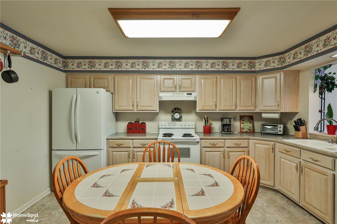 507 Howertown Road Northampton, PA 18067 - Photo 8 of 46 A well-equipped kitchen features ample cabinetry and a practical dining space for everyday living.