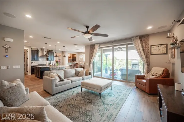 $799,999 | 3698 Regatta Landing Drive, Las Vegas, NV 89141