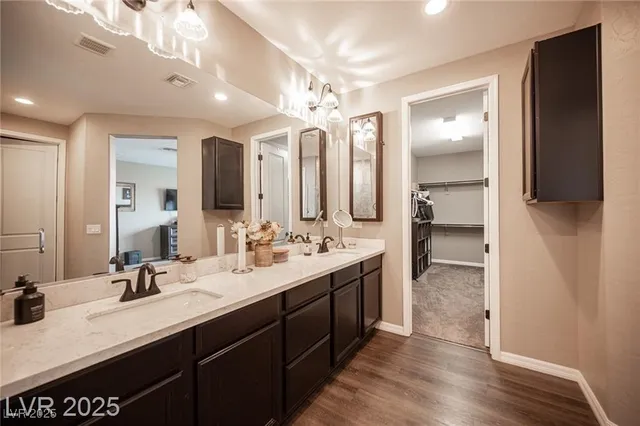 $799,999 | 3698 Regatta Landing Drive, Las Vegas, NV 89141