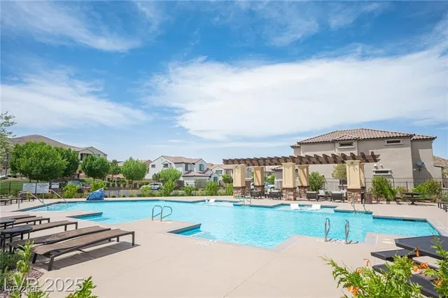 $799,999 | 3698 Regatta Landing Drive, Las Vegas, NV 89141