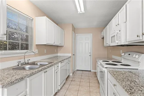 $220,000 | 2205 Greenwood Drive, Laplace, LA 70068