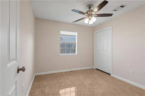 $220,000 | 2205 Greenwood Drive, Laplace, LA 70068