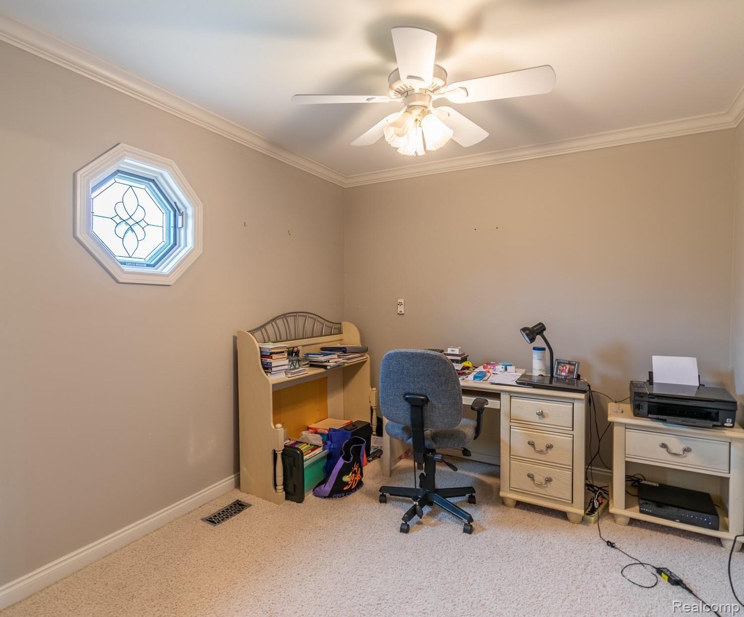 2231 Crystal Drive, Unit 25 Rochester, MI 48309 - Photo 31 of 41 2231 Crystal Drive_31.jpg