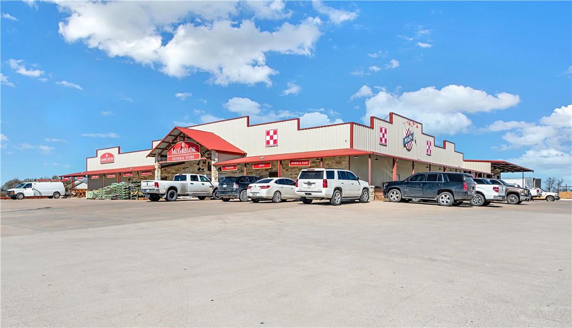 443 Rost Road McGregor, TX 76657 - Photo 66 of 71