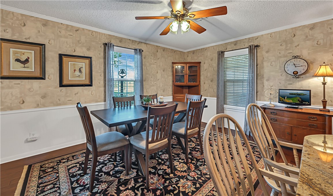 443 Rost Road McGregor, TX 76657 - Photo 10 of 71