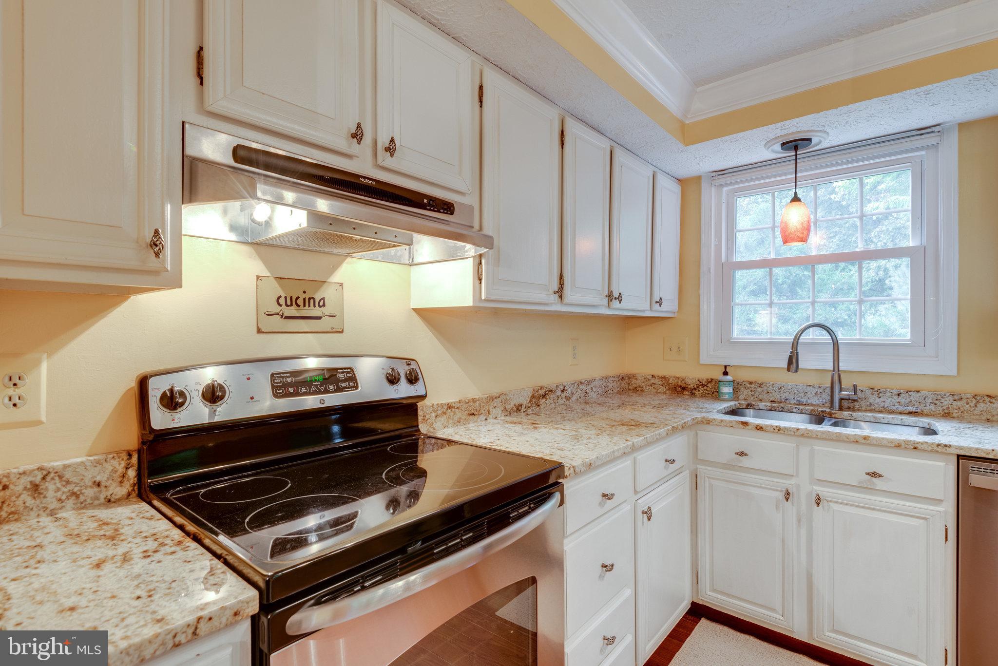 10901 Harpers Square Court Reston, VA 20191 - Photo 12 of 31 Gallery Image 12