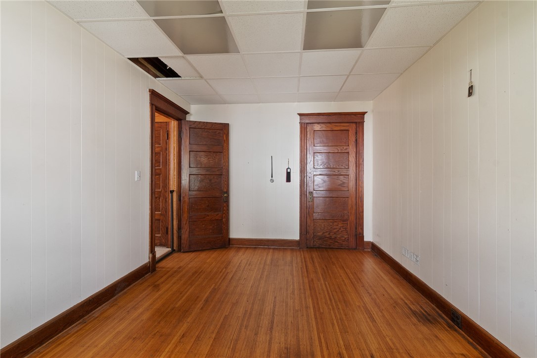 1960 Ridge Road Ontario, NY 14519 - Photo 16 of 43 A ROOM ON THE FIRST FLOOR- COULD BE A BEDROOM OR O