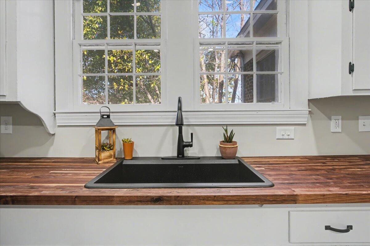 900 Naples Avenue Cayce, SC 29033 - Photo 16 of 47