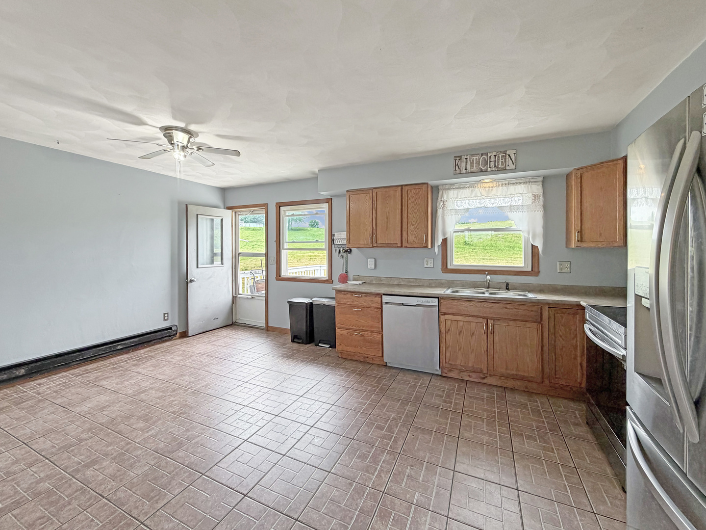2508 Lundgren Road Pecatonica, IL 61063 - Photo 13 of 27