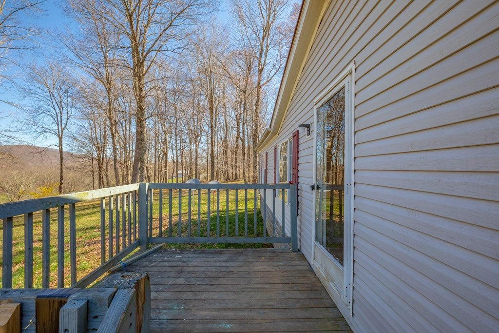 1504 Davis Valley Road Rural Retreat, VA 24368 - Photo 5 of 60 Gallery Image 5