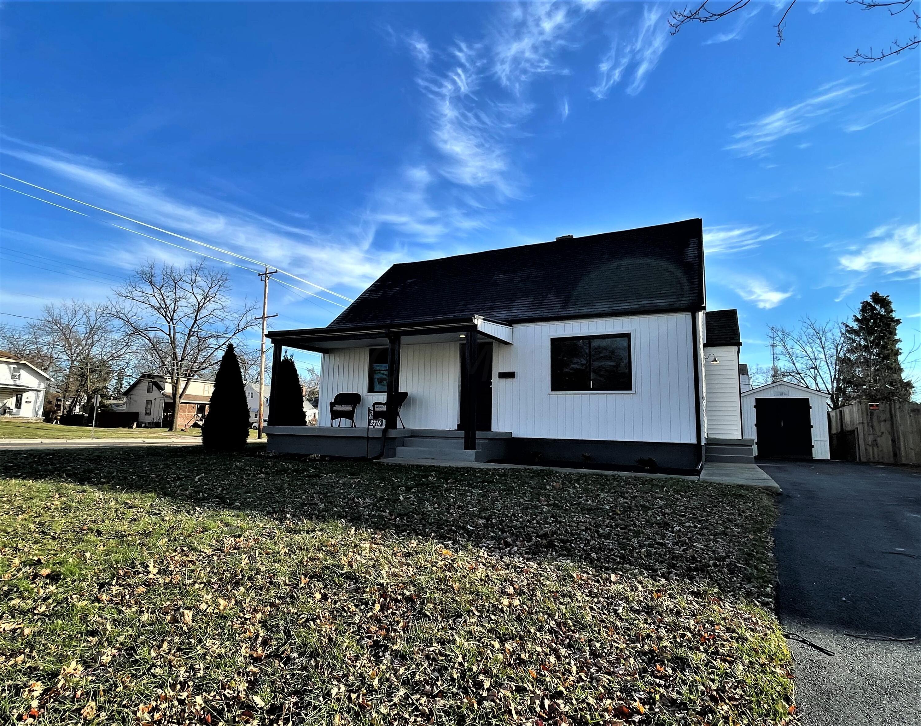 3216 Karl Road Columbus, OH 43224 - Photo 2 of 24 Welcome Home!
