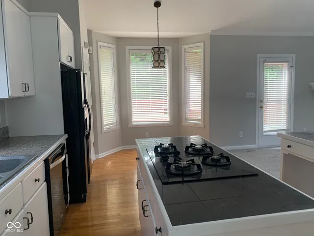 $429,900 | 9532 Pinecreek Drive, Indianapolis, IN 46256