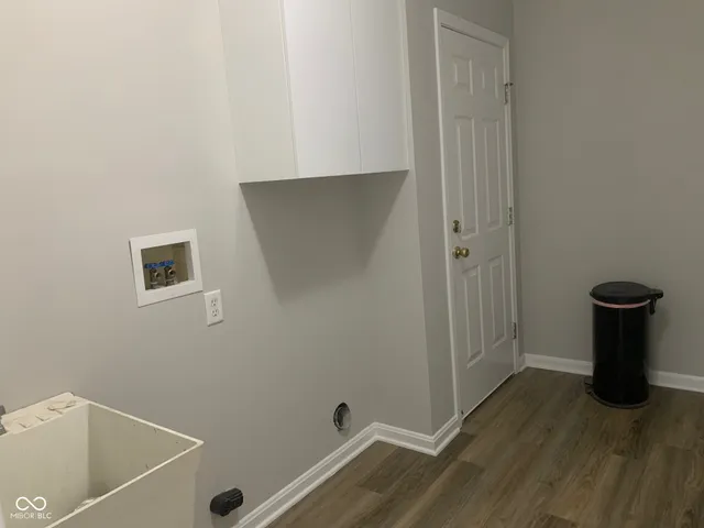 $429,900 | 9532 Pinecreek Drive, Indianapolis, IN 46256