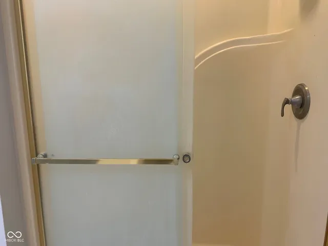 $429,900 | 9532 Pinecreek Drive, Indianapolis, IN 46256