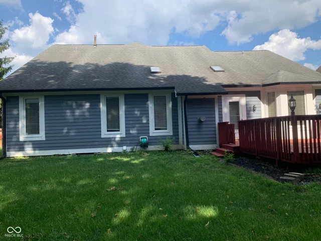 $429,900 | 9532 Pinecreek Drive, Indianapolis, IN 46256