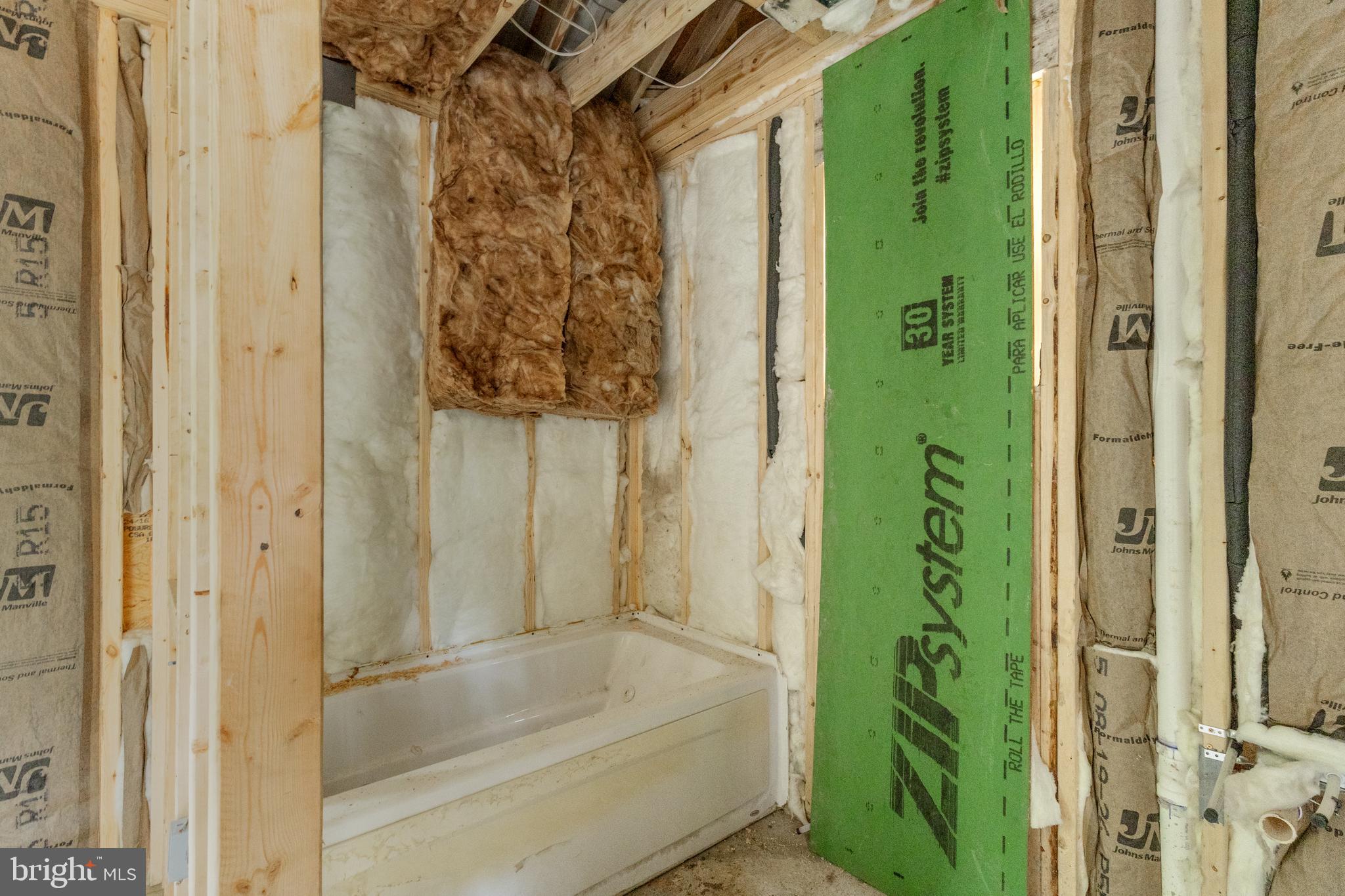 26471 3 Bridges Road Federalsburg, MD 21632 - Photo 9 of 14 a bathroom with a shower