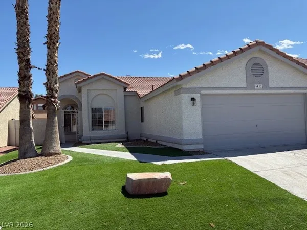 $2,300 | 6413 Morley Avenue, Las Vegas, NV 89108