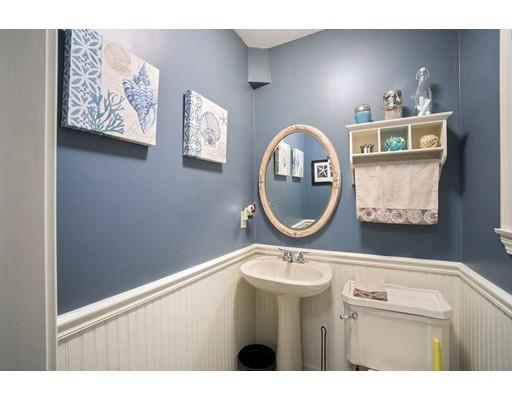 15 Stevens Road Melrose, MA 02176 - Photo 11 of 25 Gallery Image 11
