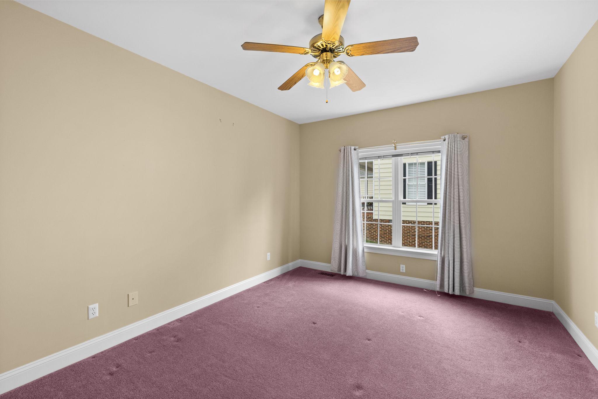 621 Country Club Road Culpeper, VA 22701 - Photo 35 of 45 Bedroom - Bright and airy room with charm.