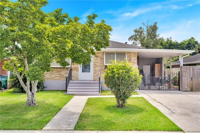 $269,999 | 701 North Dilton Street, Metairie, LA 70003