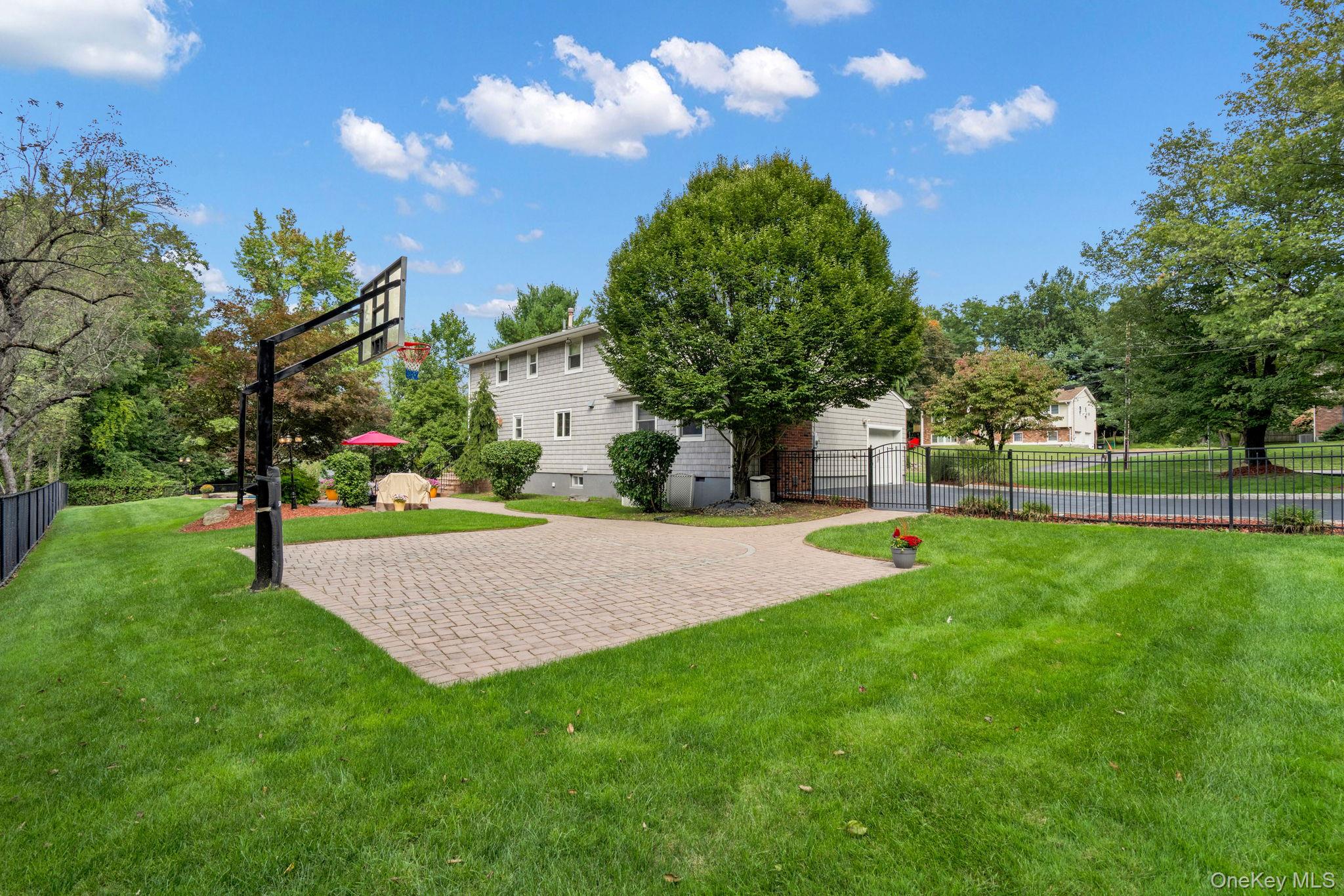 649 South Pascack Road Spring Valley, NY 10977 - Photo 31 of 34 Gallery Image 31