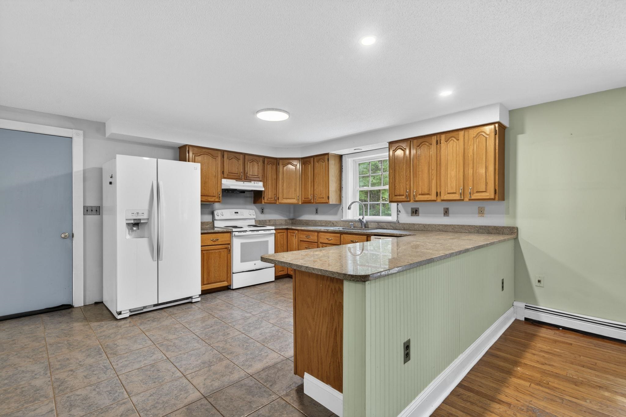 141 Mitchell Road Nottingham, NH 03290 - Photo 20 of 59