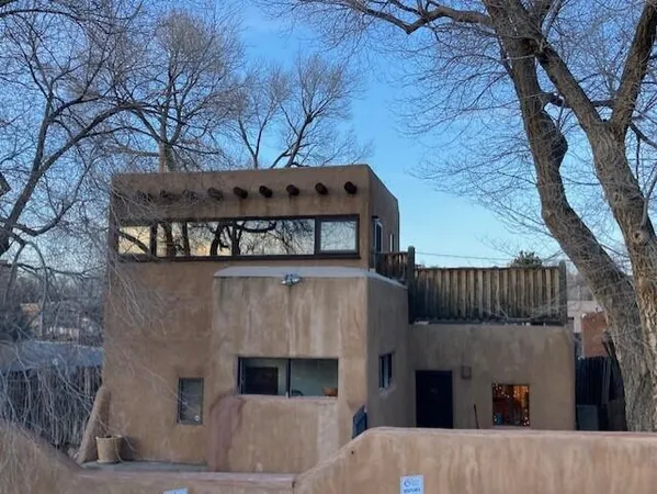 $3,250 | Undisclosed Address, Santa Fe, NM 87501