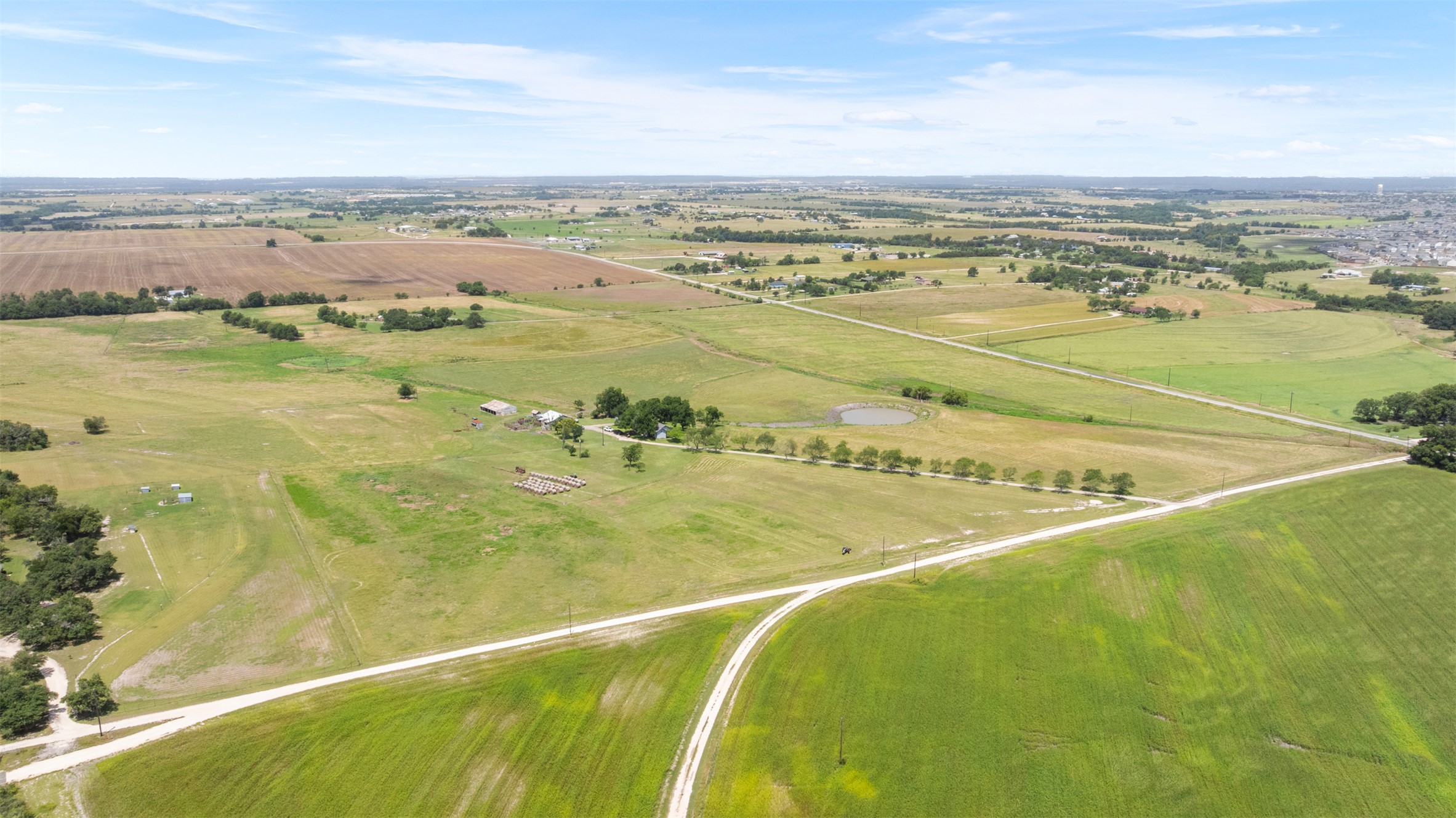 100 Rundberg Drive Jarrell, TX 76537 - Photo 14 of 32