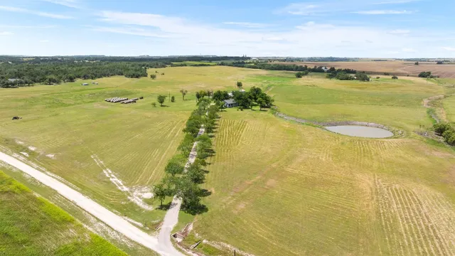 $9,500,000 | 100 Rundberg Drive, Jarrell, TX 76537