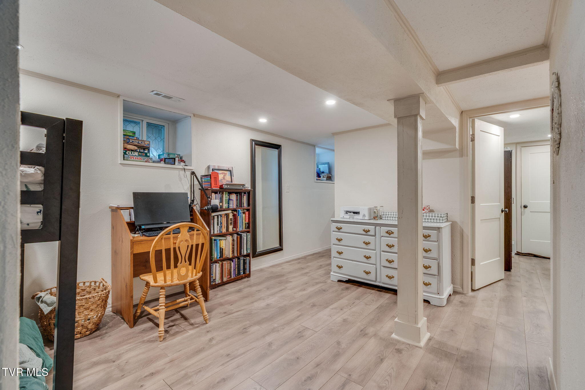 1632 Harold Hill Road Kingsport, TN 37660 - Photo 19 of 30 019