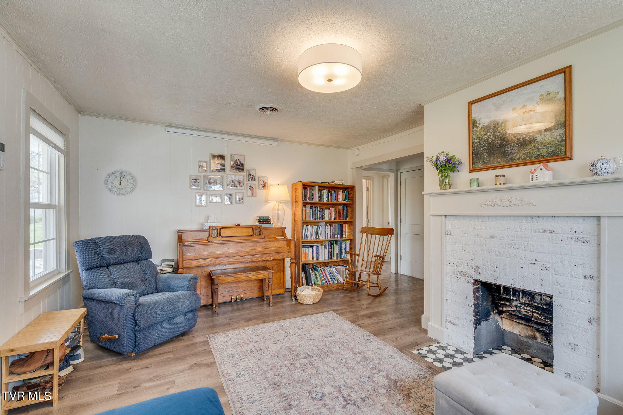 1632 Harold Hill Road Kingsport, TN 37660 - Photo 5 of 30 005