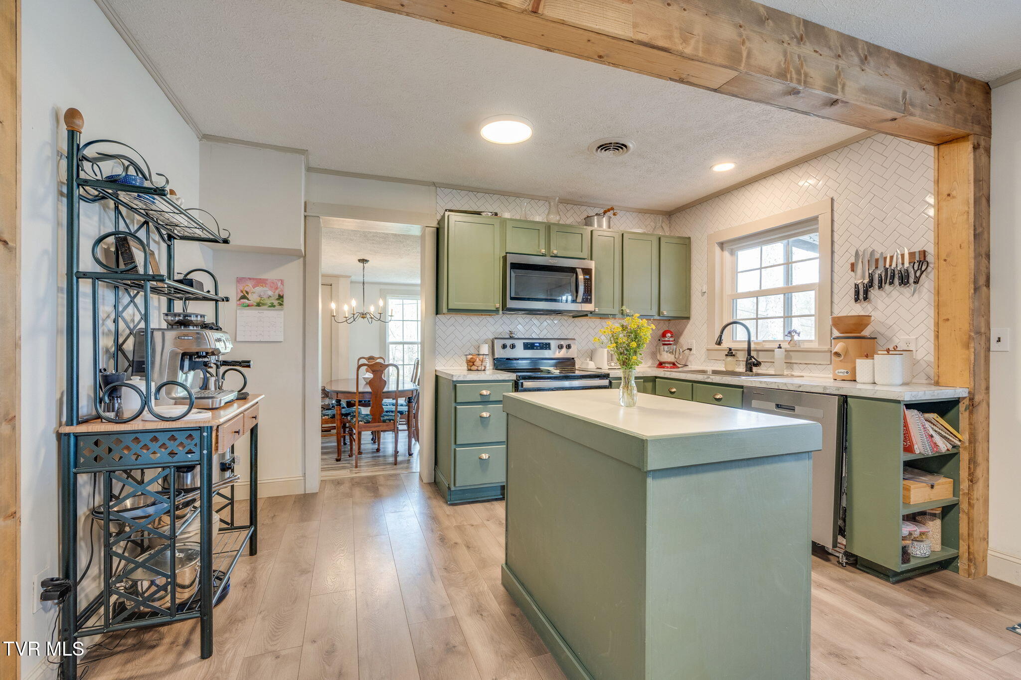 1632 Harold Hill Road Kingsport, TN 37660 - Photo 9 of 30 009