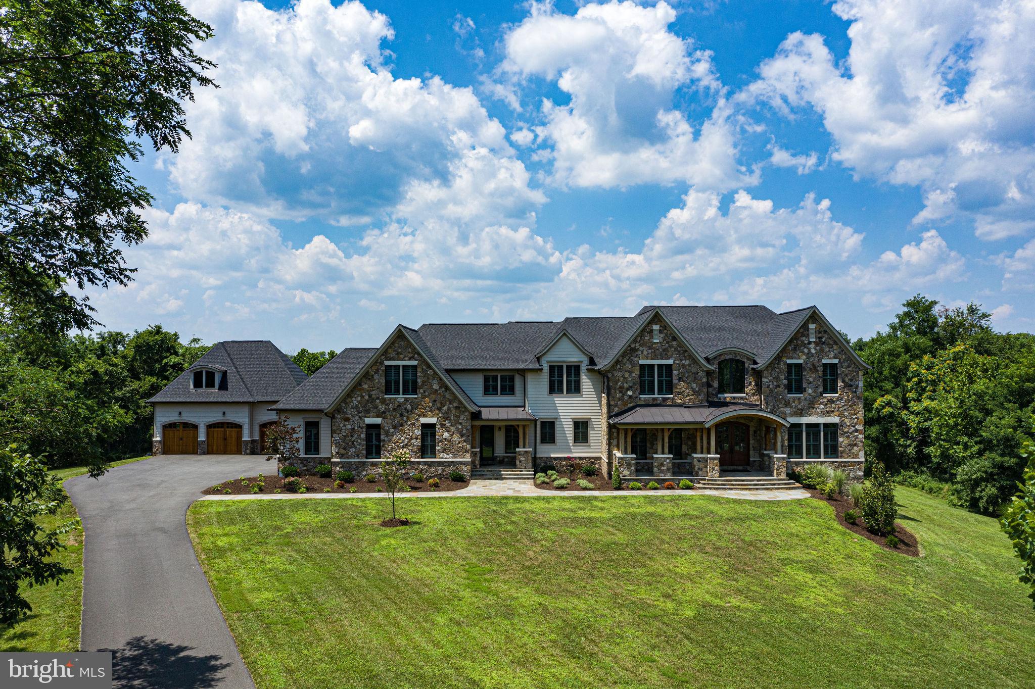 Custom Built Home on 42 Acre Conservancy Lot