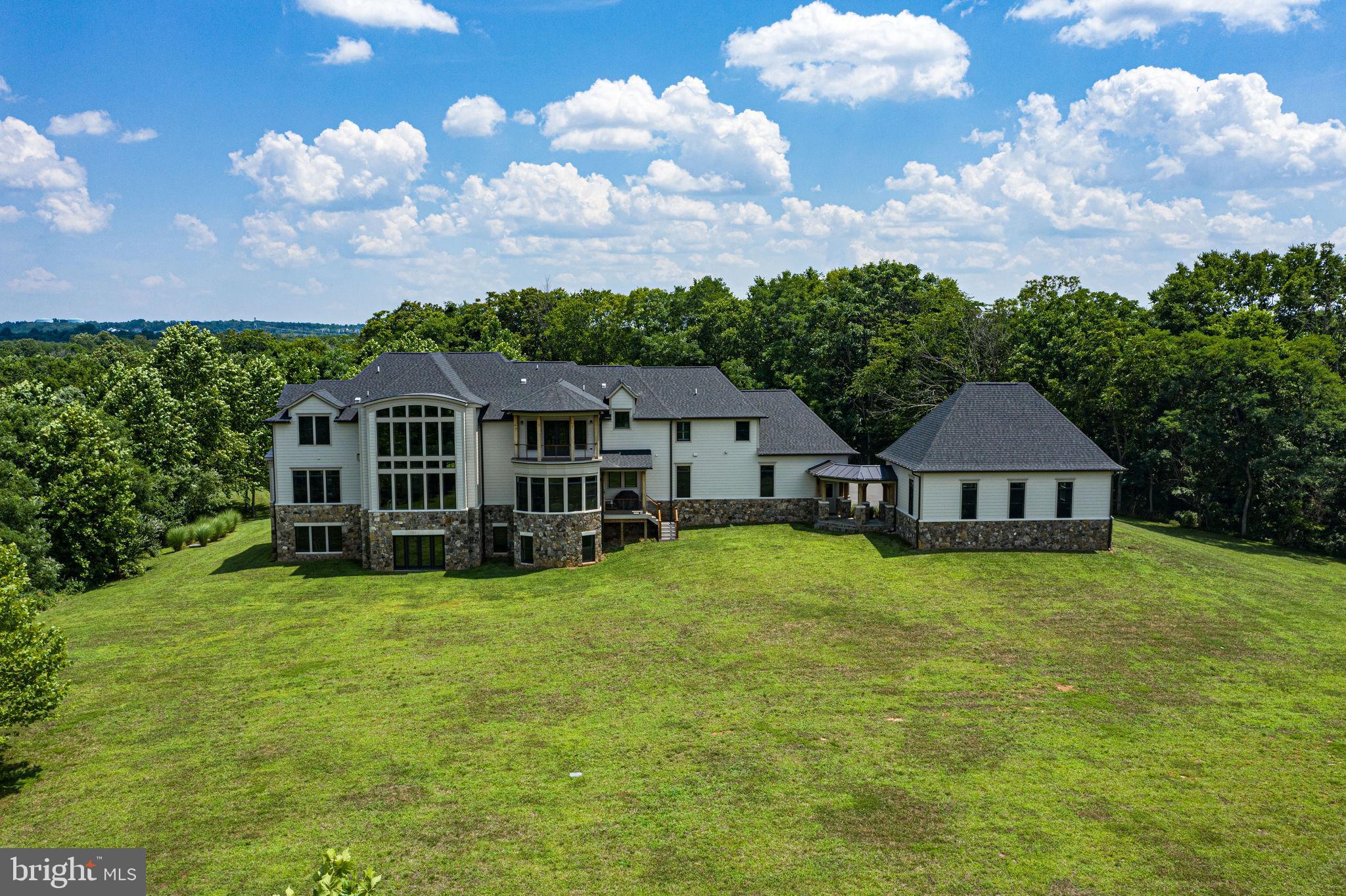 41820 Reservoir Road Leesburg, VA 20175 - Photo 14 of 131 Gallery Image 14