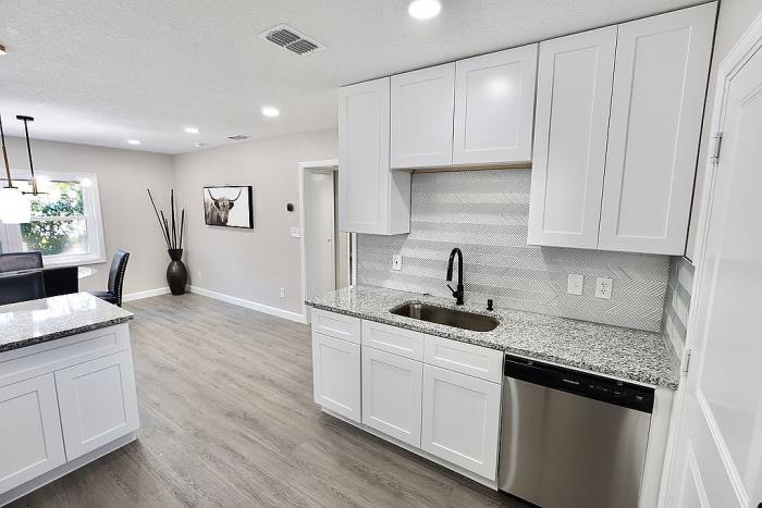 3675 Nicholas Circle South Jacksonville, FL 32207 - Photo 17 of 51