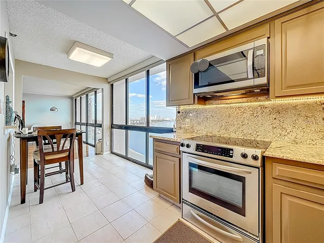 $799,900 | 3301 Bayshore Boulevard, Unit 1905C, Tampa, FL 33629